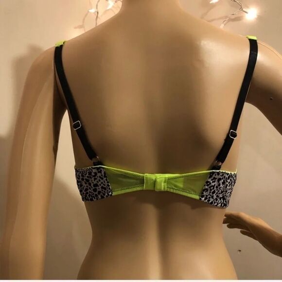 Victoria’s Secret | Balconet Bra - Picture 5 of 6